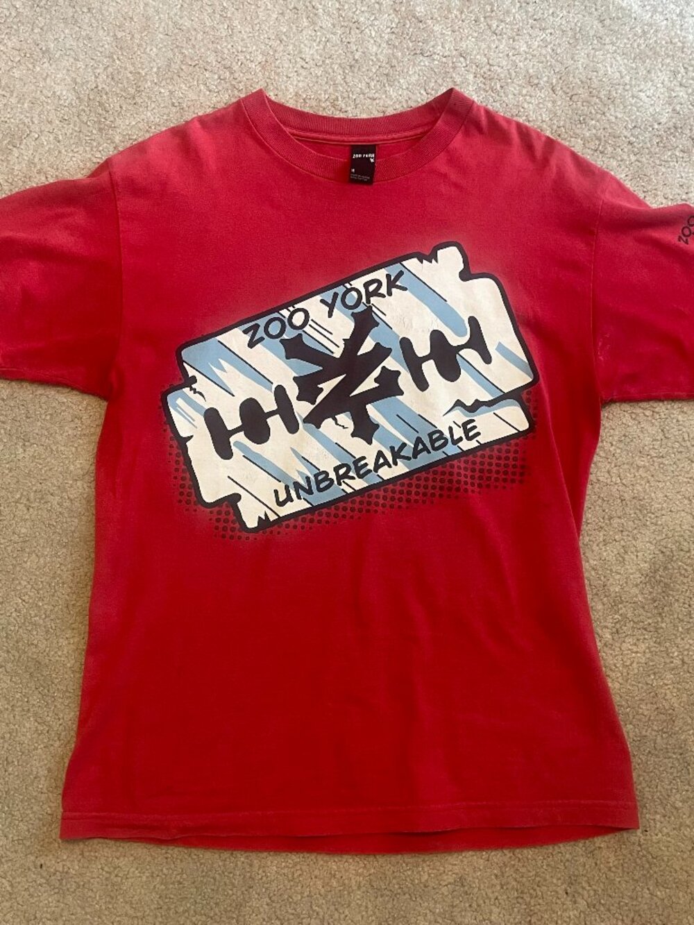 Zoo York Unbreakable Razor Blade Graphic Tee Red Medium Y2K Skate Streetwear